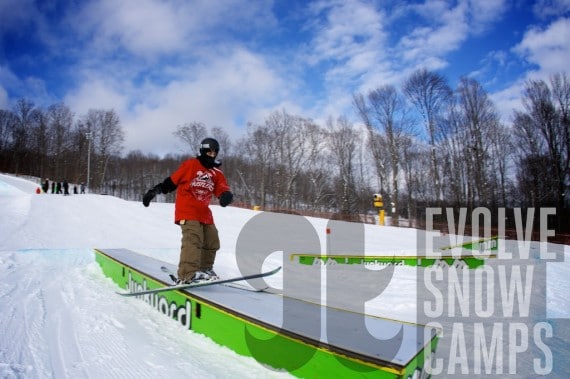 Evolve Snow Camps Mount St Louis Moonstone 20